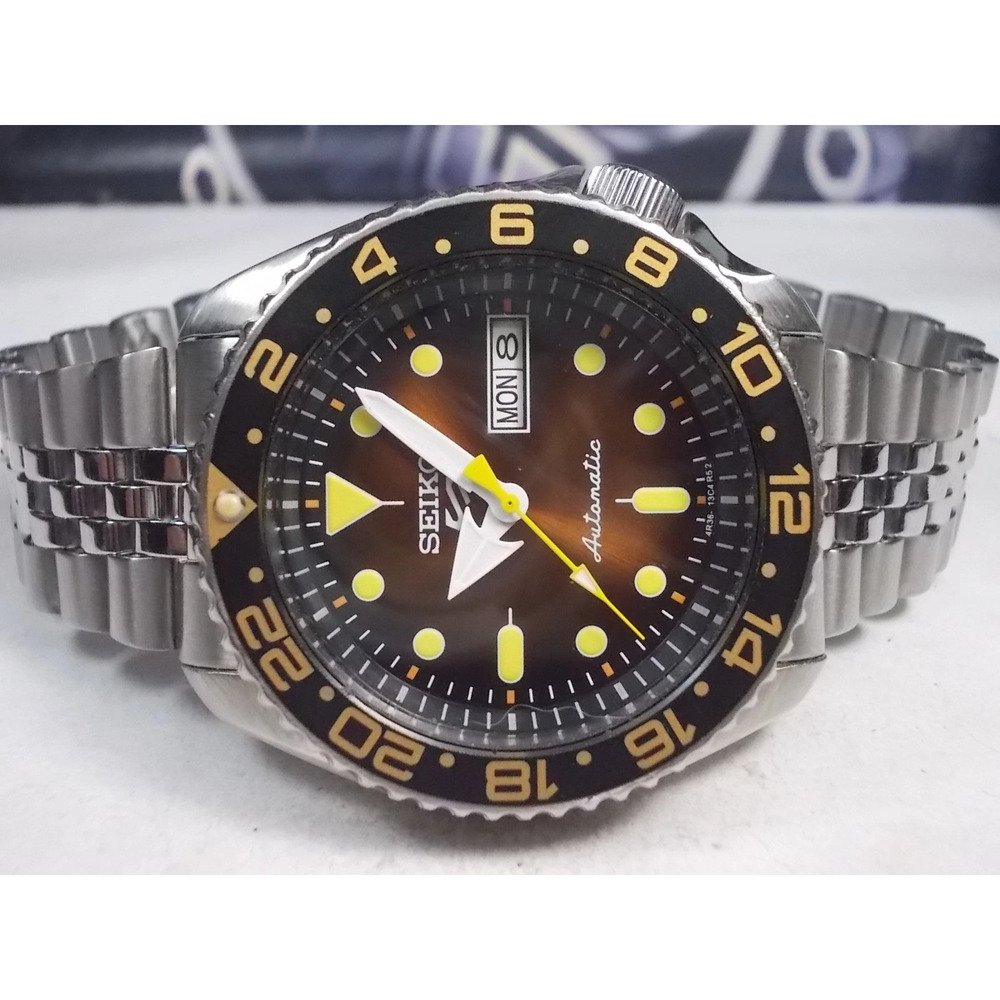 SEIKO SCUBA DIVERS SKX007 AUTO MENS WATCH 7S26-0020 'SEIKO 5 SPORTS' (SN 032117)